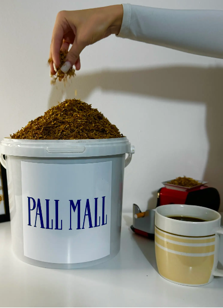 Tutun PallMall Albastru la Galeata